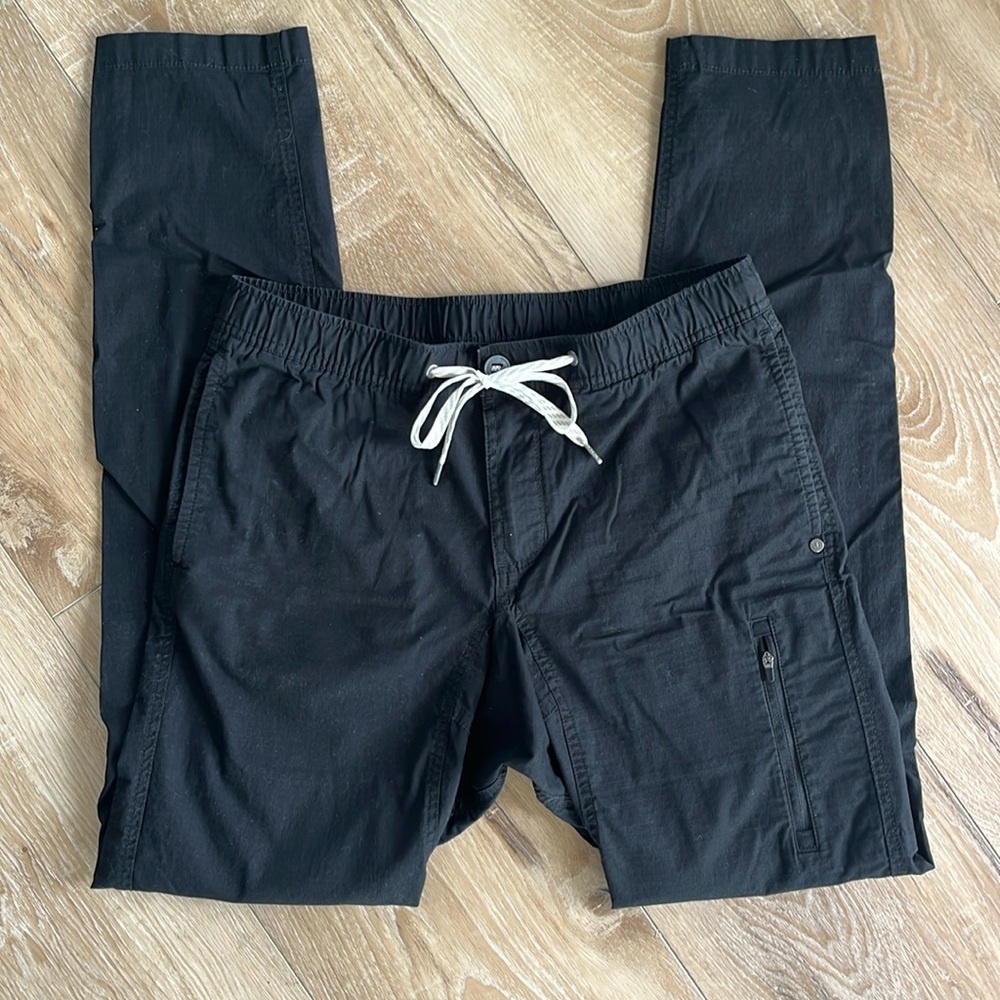 Men’s Black Vuori Pants